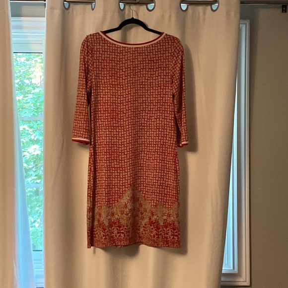 Max Studio size M red patterned dress, knee length with 3/4 length sleeves - Picture 4 of 4